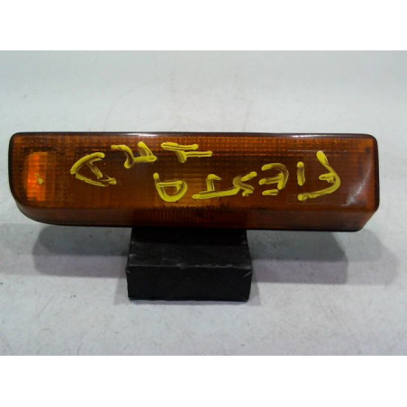 CLIGNOTANT DROIT FORD FIESTA 1982