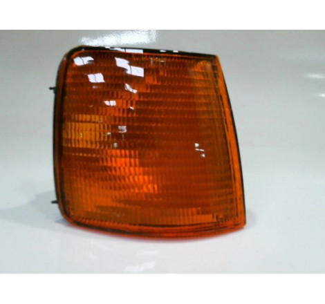 CLIGNOTANT DROIT VOLKSWAGEN PASSAT 88-93