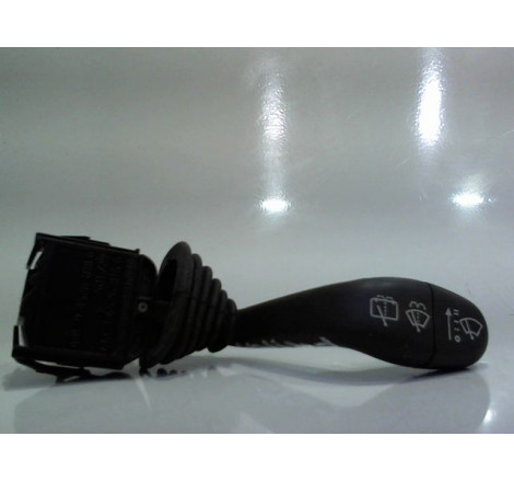 COMMANDE ESSUIE GLACE SKODA FELICIA 95-2000