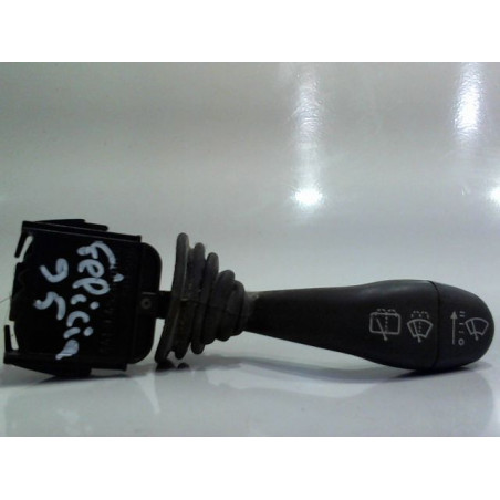 COMMANDE ESSUIE GLACE SKODA FELICIA 1995