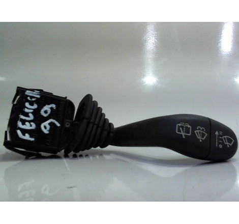 COMMANDE ESSUIE GLACE SKODA FELICIA 95-2000