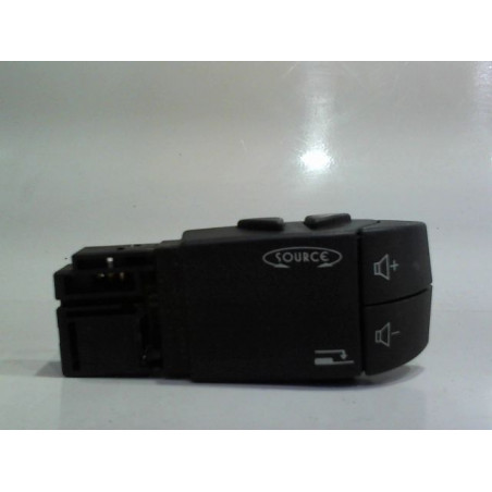 COMMANDE AUTORADIO RENAULT MASTER 2003