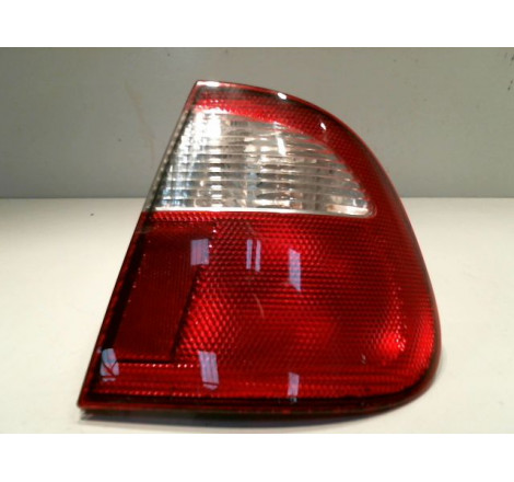 FEU ARRIERE DROIT SEAT CORDOBA SX 2P I Phase 2 1999-2002