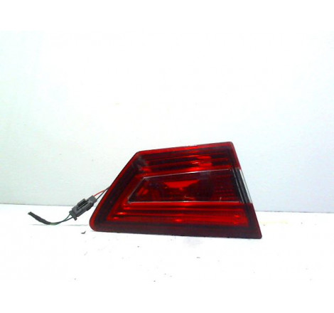FEU ARRIERE INTERIEUR GAUCHE RENAULT CLIO