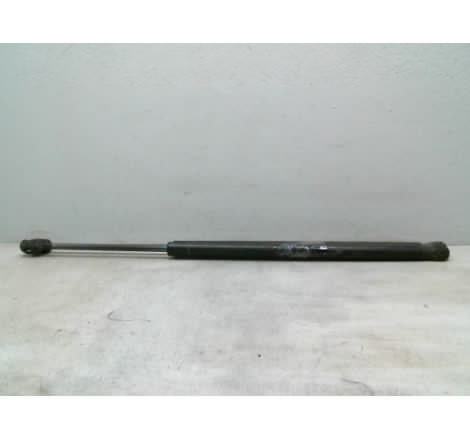 VERIN GAUCHE HAYON TOYOTA COROLLA VERSO II Phase 1 2004-2007
