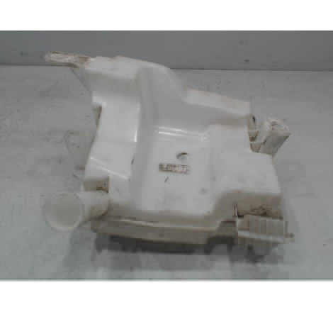 RESERVOIR LAVE-GLACE AVANT FORD FOCUS III 2011-...