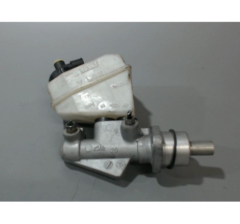 MAITRE CYLINDRE RENAULT CLIO II Phase 2 2001-2006
