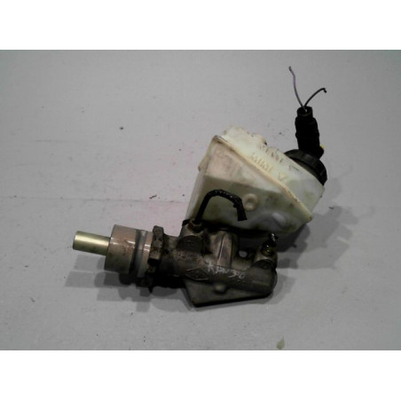 MAITRE CYLINDRE RENAULT KANGOO 2003