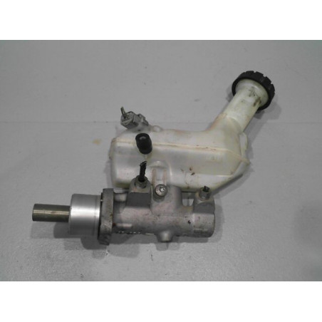 MAITRE CYLINDRE RENAULT CLIO 2008