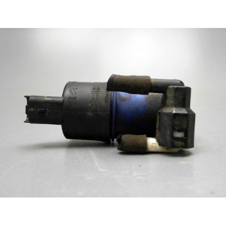 POMPE LAVE-GLACE AVANT RENAULT TWINGO 2011