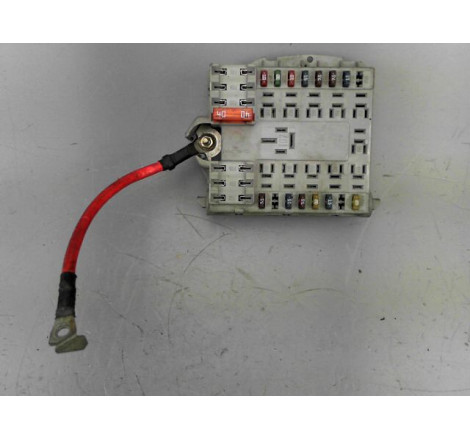 PLATINE FUSIBLE HABITACLE FIAT PUNTO II Phase 2 2003-2009
