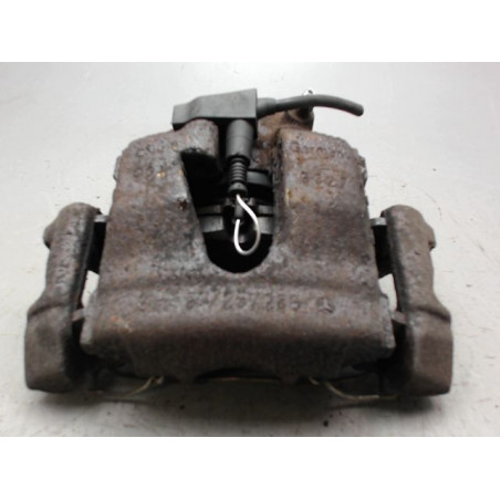ETRIER DE FREIN AVANT GAUCHE MERCEDES E220 2000