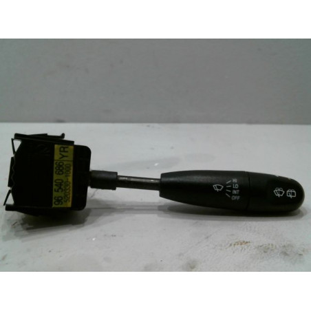 COMMANDE ESSUIE GLACE CHEVROLET KALOS 2005
