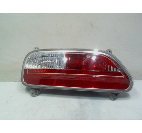FEU DE PARE-CHOC ARRIERE GAUCHE KIA PRO CEE D II Phase 1 2013-...