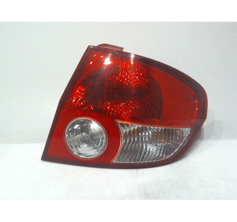 FEU ARRIERE DROIT HYUNDAI GETZ Phase 1 2002-2005