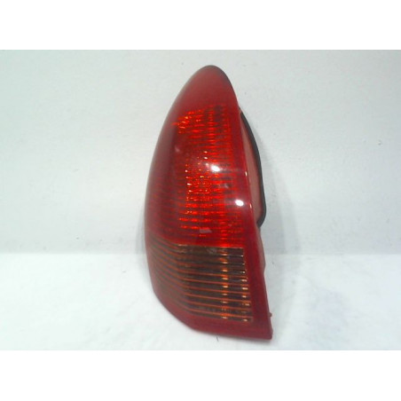FEU ARRIERE DROIT ALFA ROMEO 147 2004