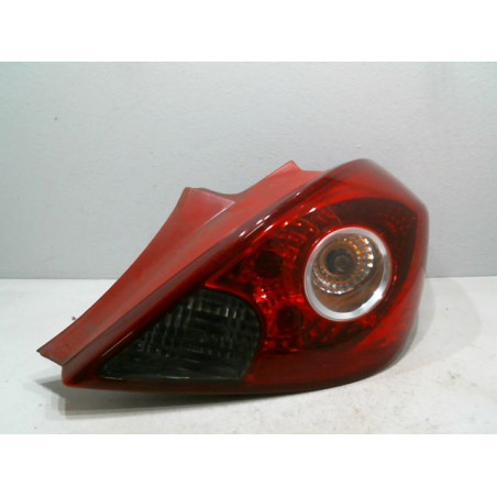 FEU ARRIERE DROIT OPEL CORSA 2013