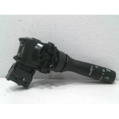 COMMANDE ESSUIE GLACE TOYOTA YARIS 2010