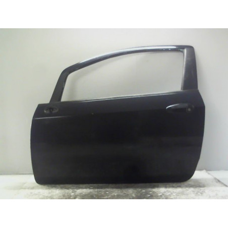PORTE AVANT GAUCHE FIAT PUNTO 2009