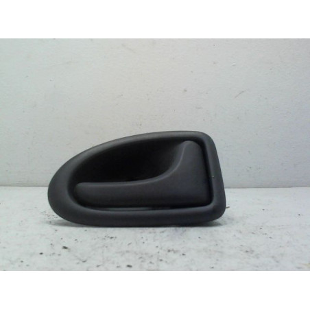 POIGNEE INTERIEURE PORTE ARRIERE DROIT RENAULT CLIO 2005
