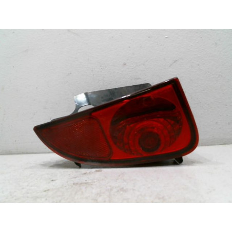 FEU BROUILLARD ARRIERE DROIT RENAULT ESPACE 2004