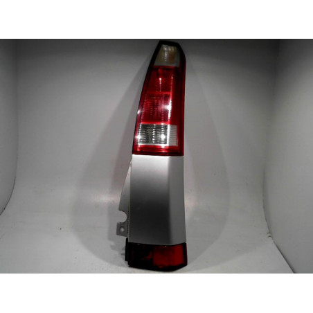 FEU ARRIERE DROIT OPEL MERIVA 2004