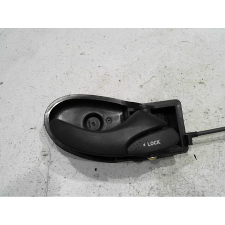 POIGNEE INTERIEURE PORTE ARRIERE DROIT FORD FOCUS 2001