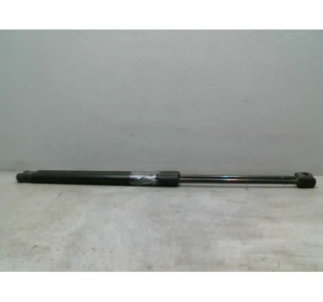 VERIN GAUCHE HAYON SKODA FABIA II Phase 1 (54) 2007-2010