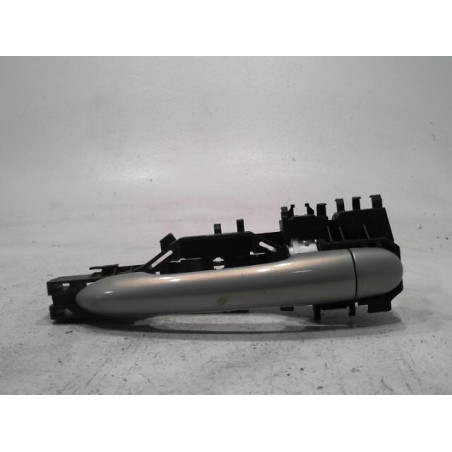 POIGNEE EXTERIEURE PORTE AVANT DROIT RENAULT MEGANE 2005