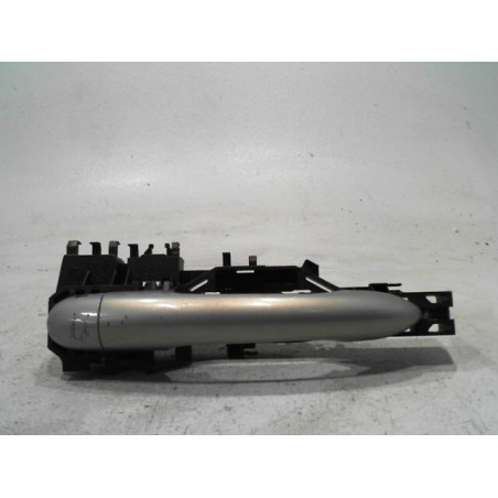 POIGNEE EXTERIEURE PORTE AVANT GAUCHE RENAULT MEGANE 2005