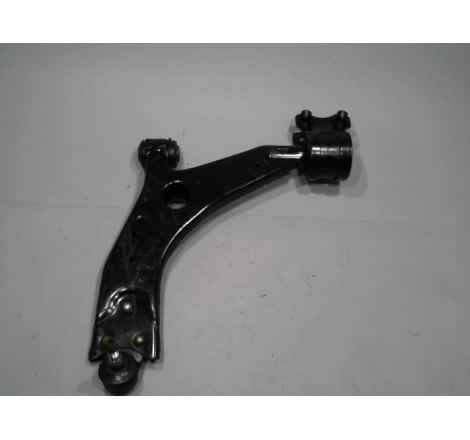 TRIANGLE INFERIEUR AVANT GAUCHE FORD FOCUS