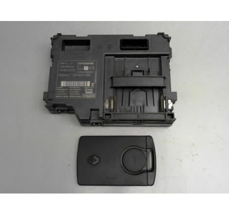 LECTEUR DE CARTE RENAULT CLIO