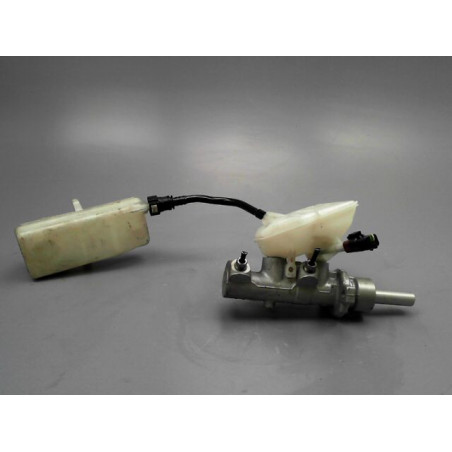 MAITRE CYLINDRE CITROEN C4 2006