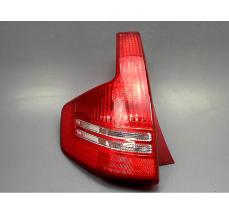 FEU ARRIERE GAUCHE  CITROEN C4