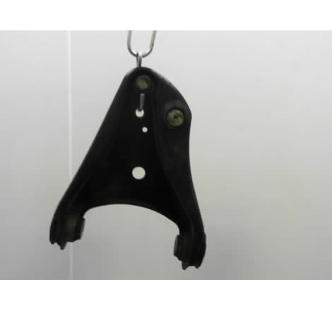 TRIANGLE INFERIEUR AVANT DROIT RENAULT CLIO