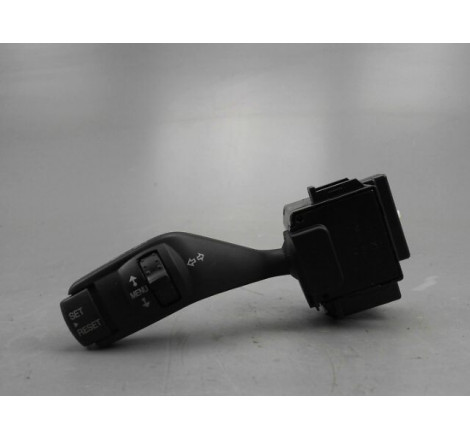 COMMANDE CLIGNOTANT FORD FOCUS