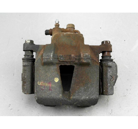 ETRIER DE FREIN AVANT DROIT TOYOTA YARIS