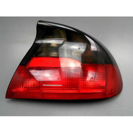 FEU ARRIERE DROIT OPEL TIGRA 1998