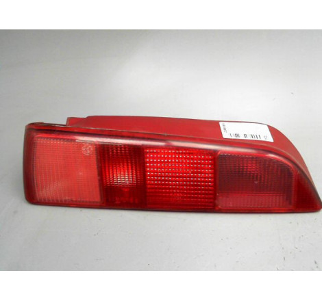 FEU ARRIERE GAUCHE  ALFA ROMEO 146