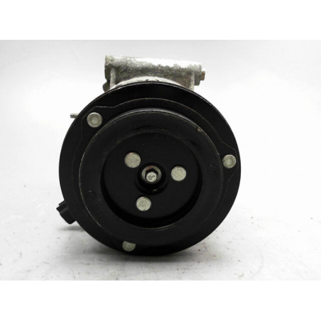 COMPRESSEUR AIR CONDITIONNE FORD FIESTA 2013