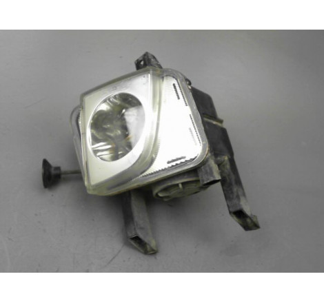 PHARE ANTIBROUILLARD AVANT GAUCHE OPEL MERIVA