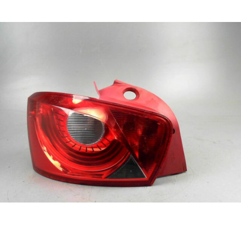 FEU ARRIERE GAUCHE  SEAT IBIZA
