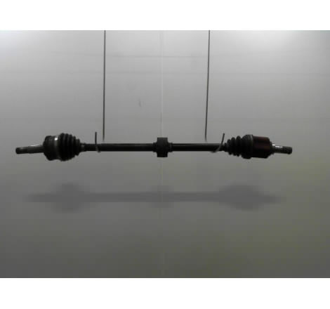 TRANSMISSION AVANT DROIT NISSAN ALMERA 1.8