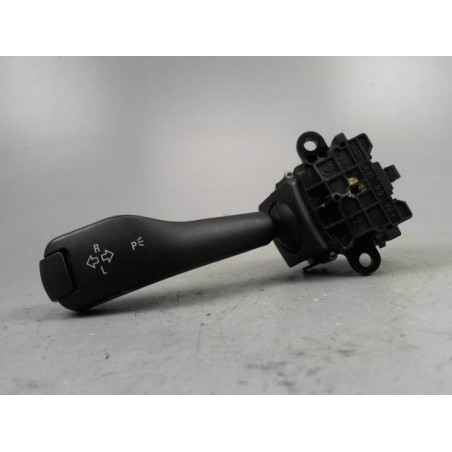 COMMANDE CLIGNOTANT B.M.W. X3 2006