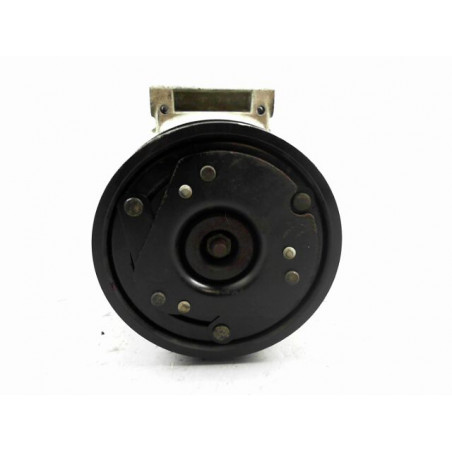 COMPRESSEUR AIR CONDITIONNE RENAULT MEGANE 2001