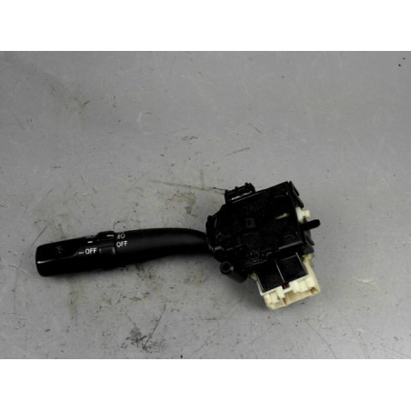 COMMANDE ECLAIRAGE TOYOTA PREVIA 2004