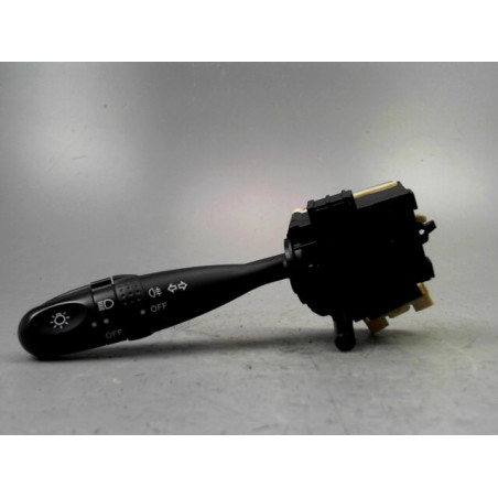 COMMANDE ECLAIRAGE DAIHATSU CUORE 2004