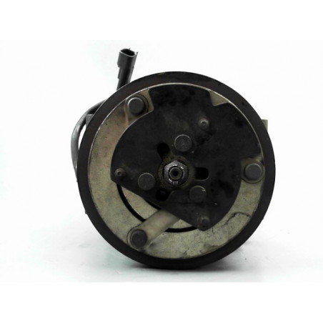 COMPRESSEUR AIR CONDITIONNE FORD FIESTA 2009