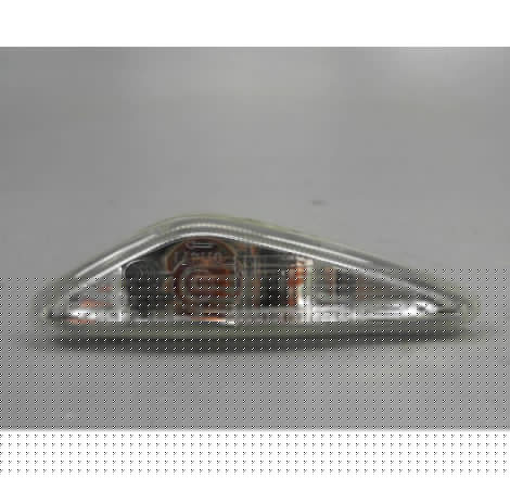 REPETITEUR AILE DROIT MAZDA 5