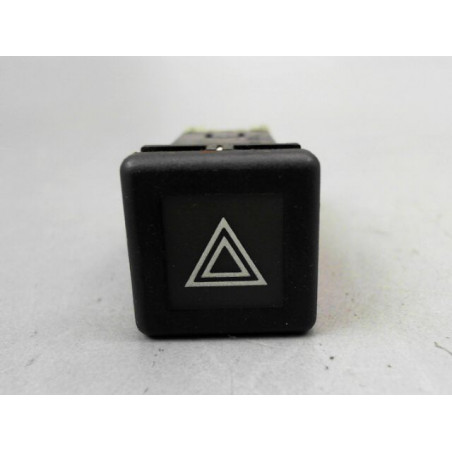 BOUTON DE WARNING CITROEN AX 1994